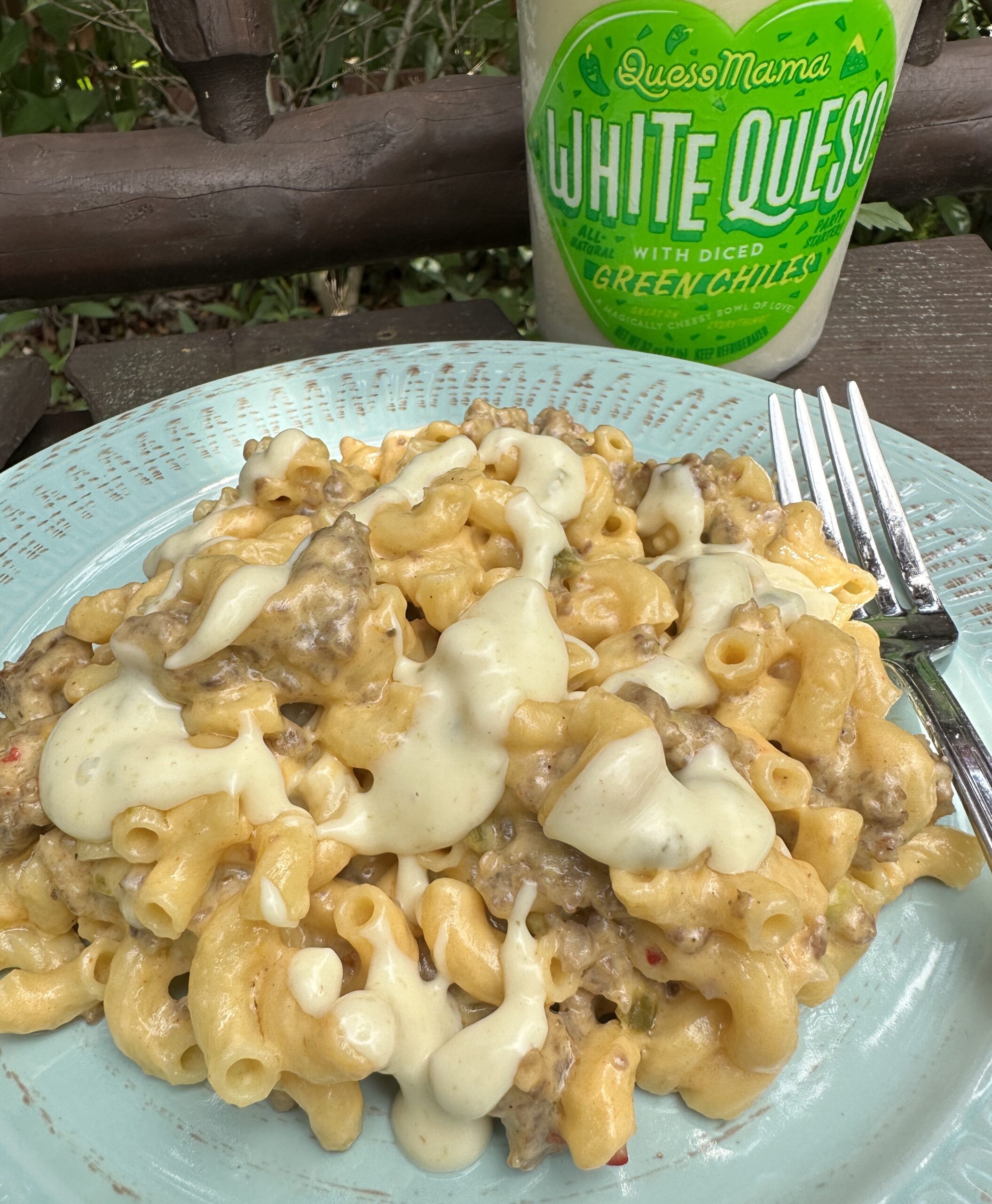 queso mama mac and cheese