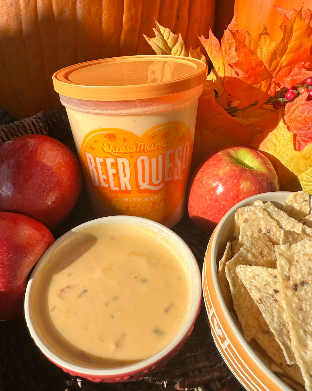 queso mama beer queso